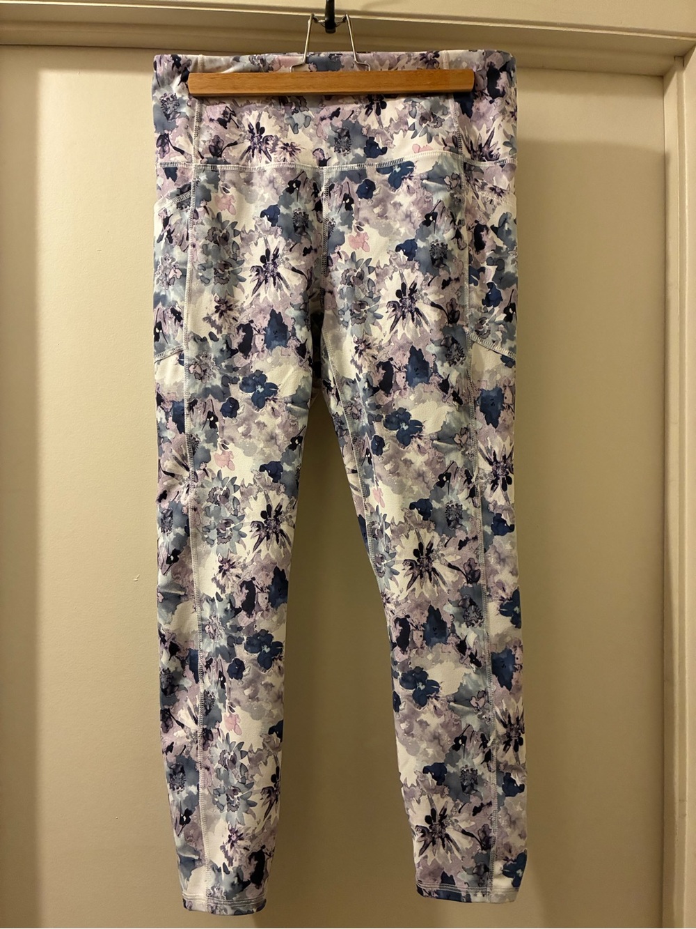 RBX Womens Floral Print Leggings in Blue, Purple & White
